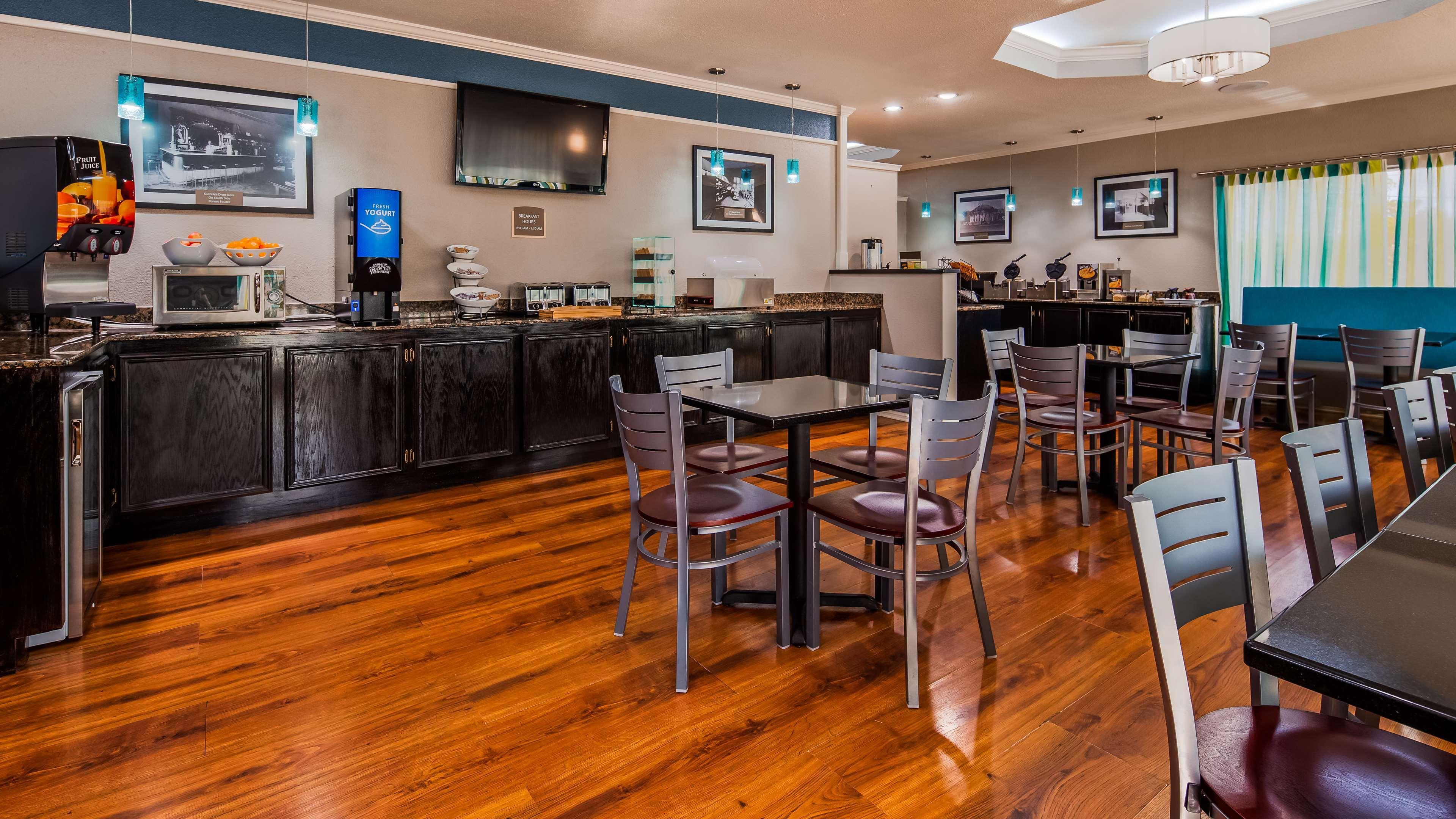 Hotel Western Post Oak Burnet