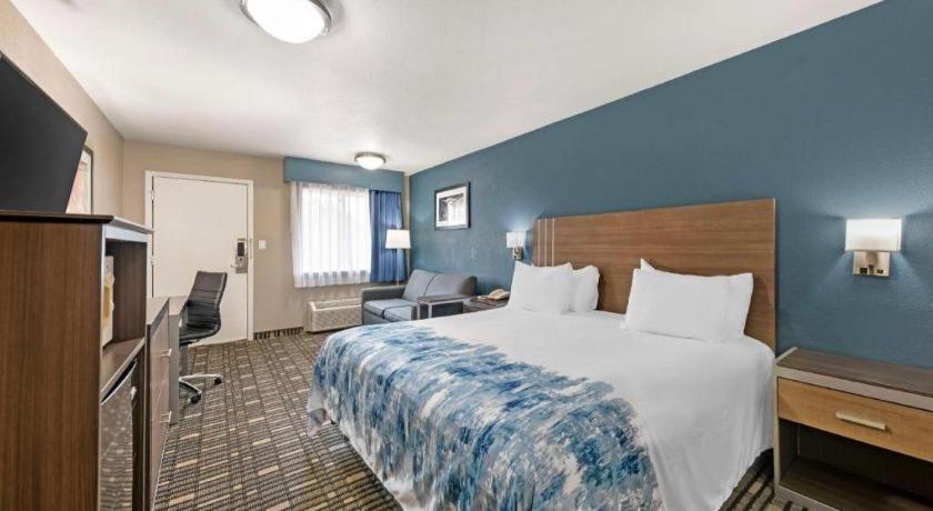Western Post Oak Hotel Burnet