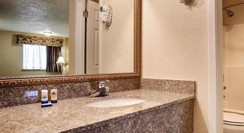 Hotel Western Post Oak Burnet